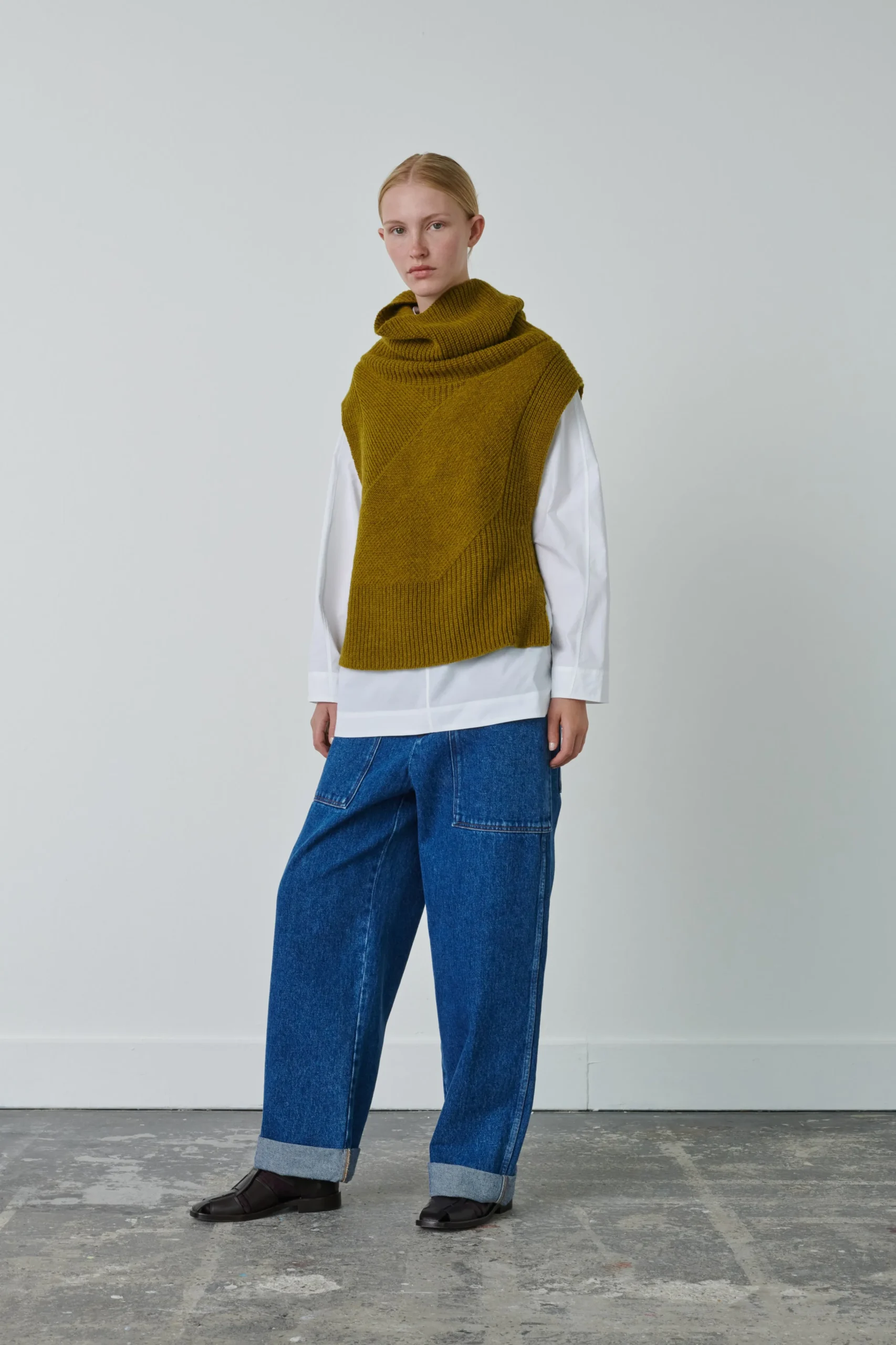 Shop PULL VANIA Pulls & Cardigans